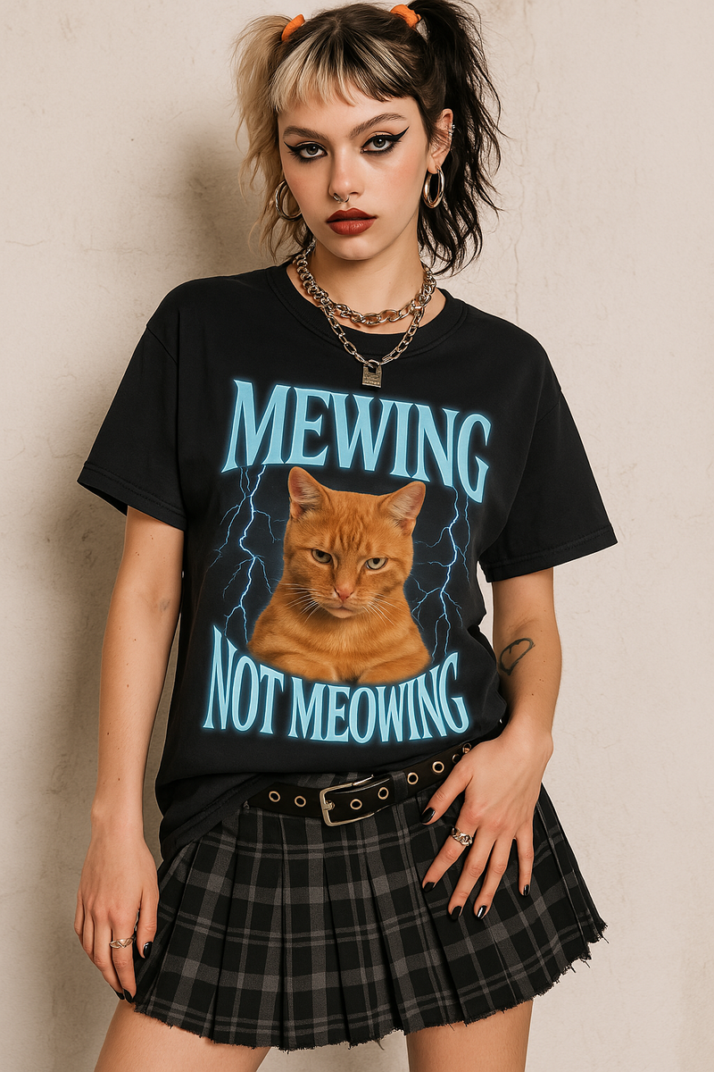 Mewing not meowing T-Shirt