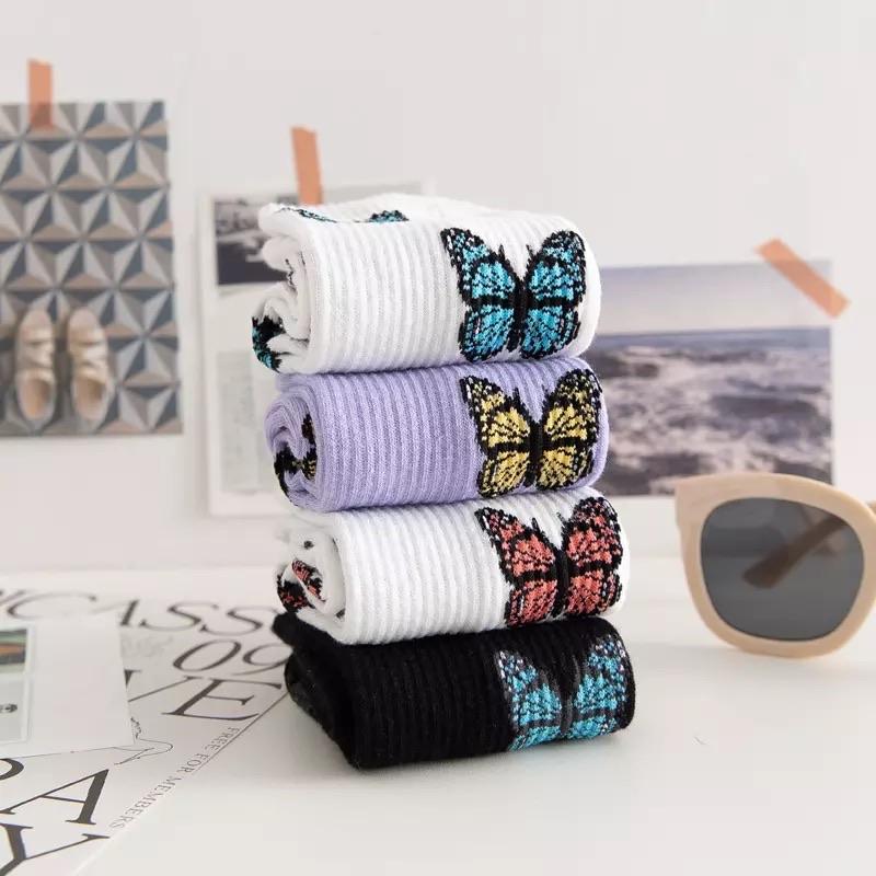 Butterfly Pattern Socks 🦋💗 - Sour Puff Shop