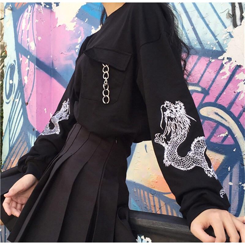 DRAGON SLEEVED SWEATSHIRT🖤🐉 - Sour Puff Shop
